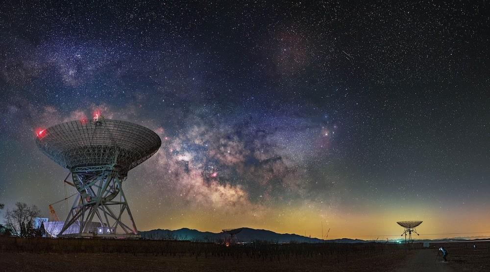 منشا اولین انفجار سریع رادیویی در کهکشان راه شیری