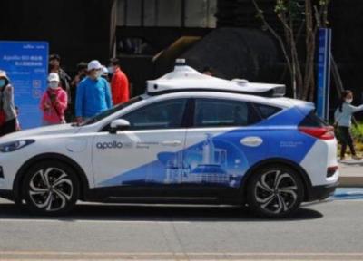 تاکسی خودران روباتیک در چین شروع به کار کرد