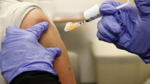 چرا بعضی افراد همزمان با تزریق واکسن به کرونا مبتلا می شوند؟