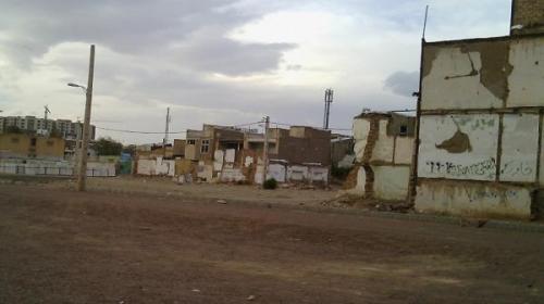 گلایه مندی اهالی شیراز از مکان مخروبه در نزدیکی حرم شاهچراغ (ع)