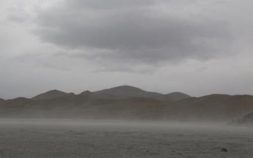 تصاویری خاص از طوفان نمک بر فراز دریاچه ارومیه