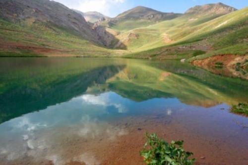 روستای لزور؛ آشنایی با مقاصد تورهای طبیعت گردی ایران